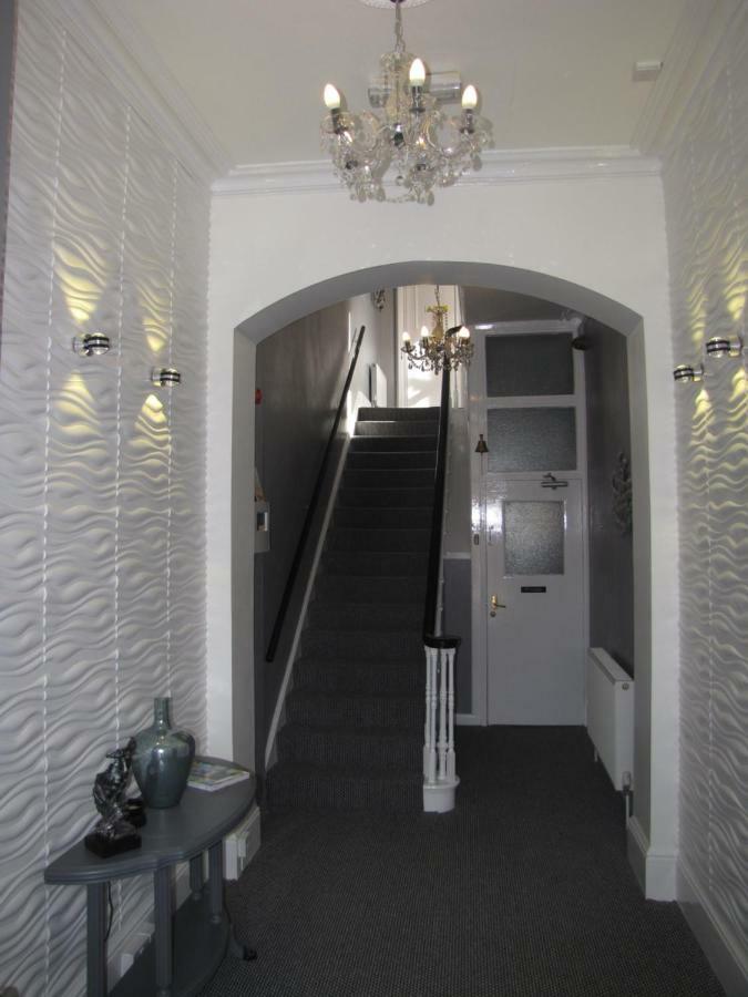 Ashmira Guest House ウェーマス エクステリア 写真